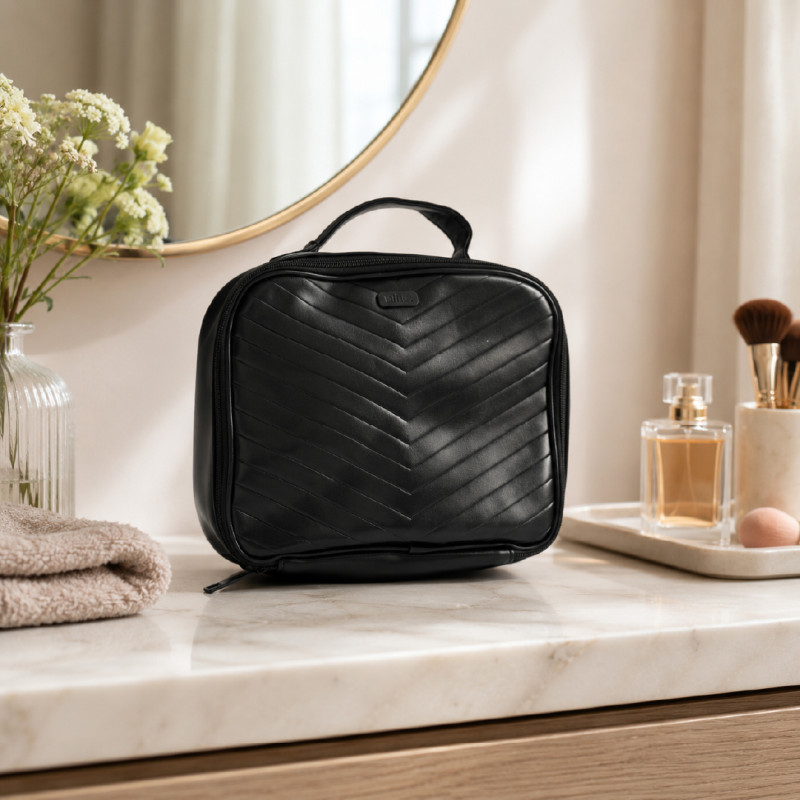Smart Black Jetsetter Hanging Lily Cosmetic Case with quilted chevron exterior and sturdy top handle – Black (26 x 21 x 7 CM)
