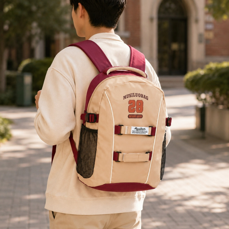 Urban Essential Everyday Backpack – Classic Ivory (40cm)