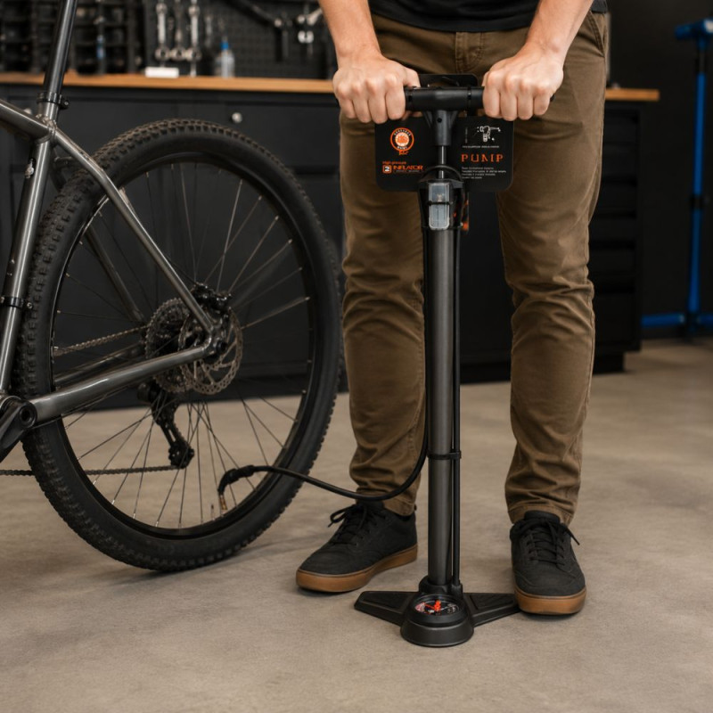Bicycle Floor Pump – Compact