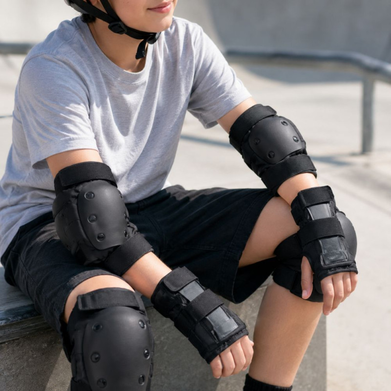 Knee Protective Gear Set – Black