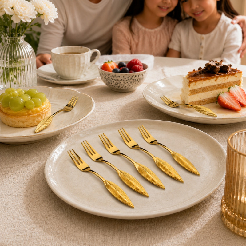 Sleek Class Dinner Fork Set Designed for Everyday Cooking &amp; Kitchen Excellence – Golden (6 PCS)