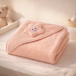 Kids Smiling Flower Hooded Baby Towel – Soft Peach & Pink (82x78cm)