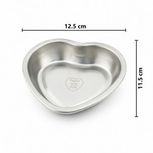 Heart-Shaped Small Cake Pan – Black (12.5x11.5cm)