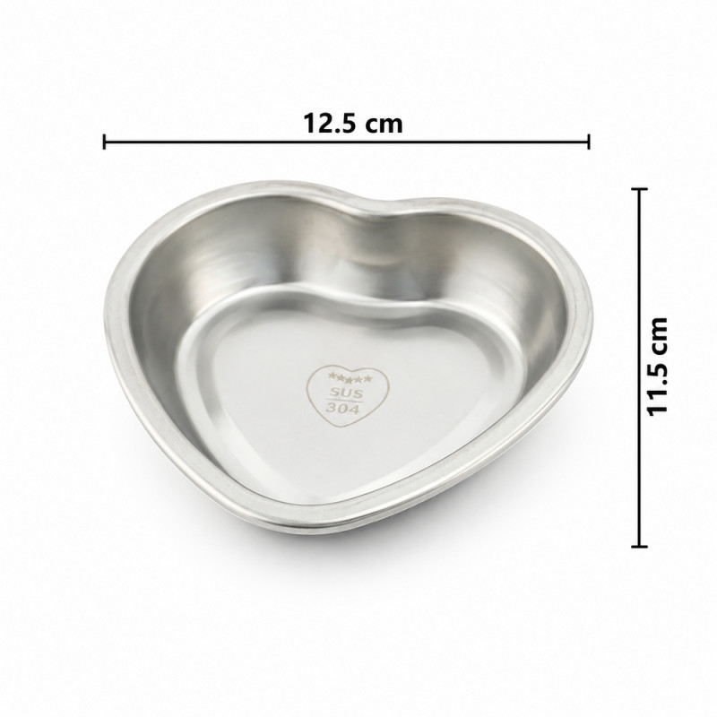 Heart-Shaped Small Cake Pan – Black (12.5x11.5cm)