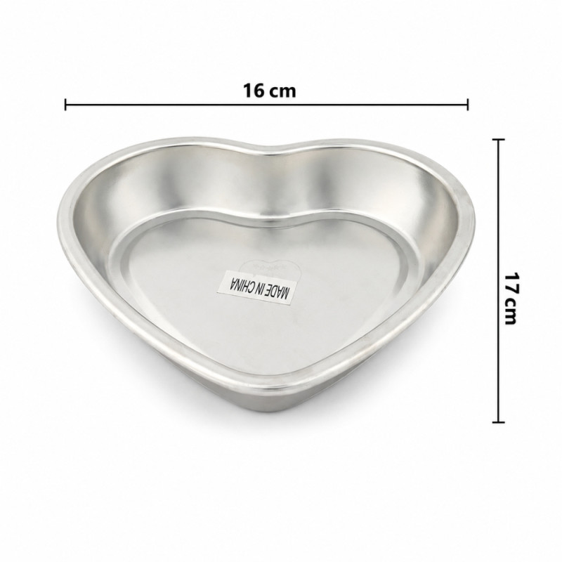 Heart-Shaped Cake Pan – Silver (17x16cm)