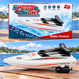 RC Racing Boat
