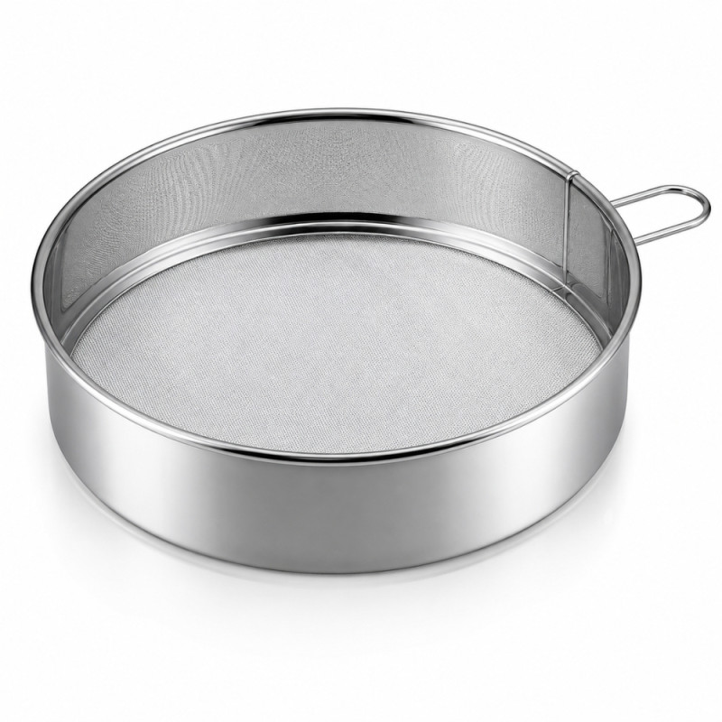 Seamless stainless steel flour sifters, commonly used for baking to achieve smooth – Silver (20cm)