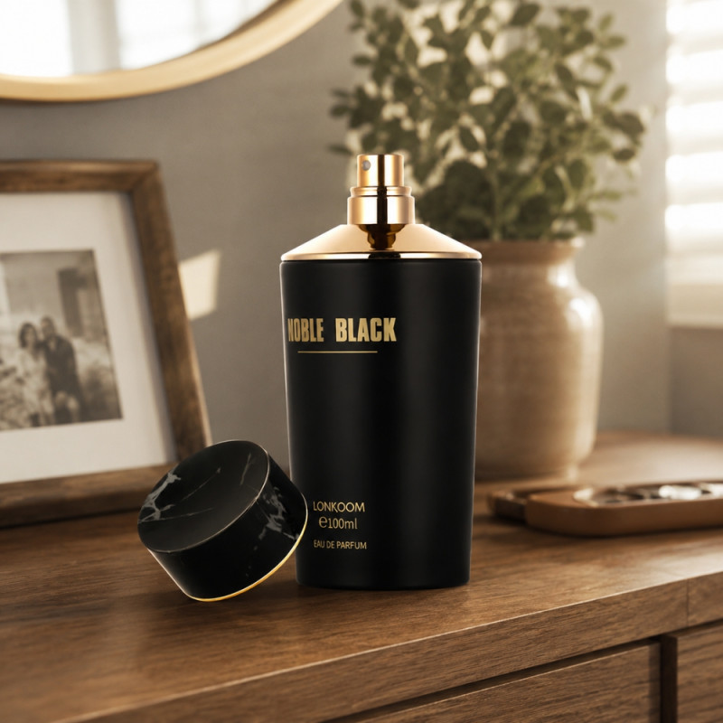 Noble Black 100ml Flask – Gold
