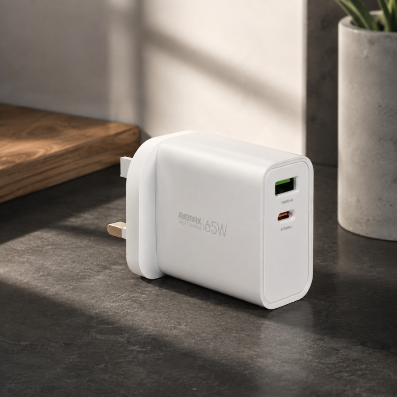 Classic 65W Fast Charger – White