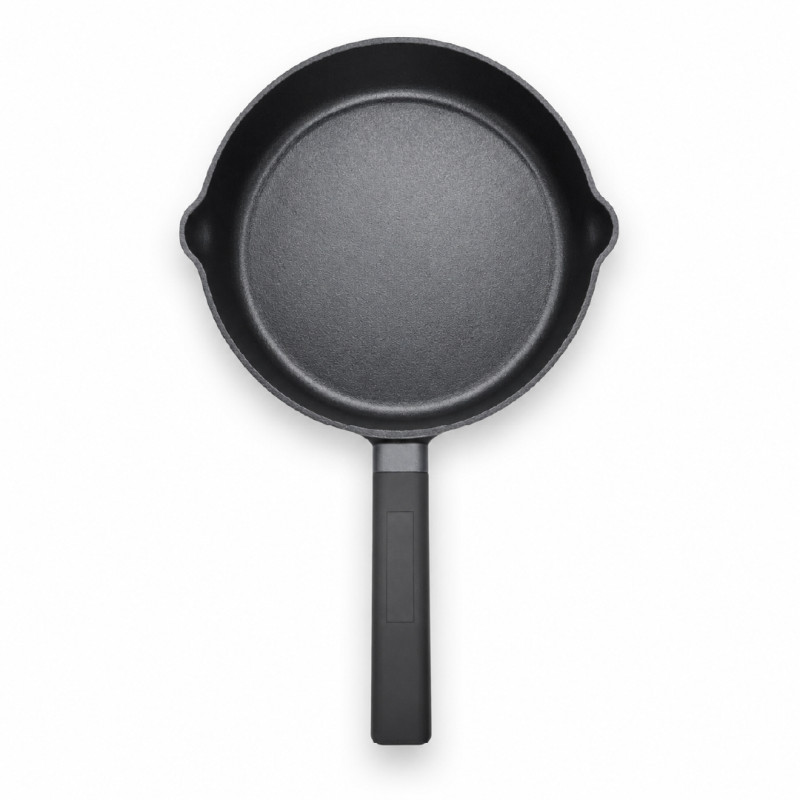 Oigen Palma Cast Iron Frying Pan with Black Finish – 43.5 x 24 cm – Black