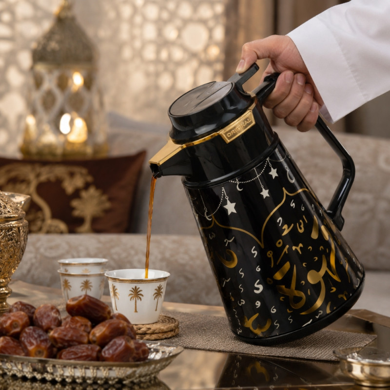 Classic Design Vacuum Flask Designed for Temperature Retention & On-the-Go – Black (H-26.5, W-13 cm)