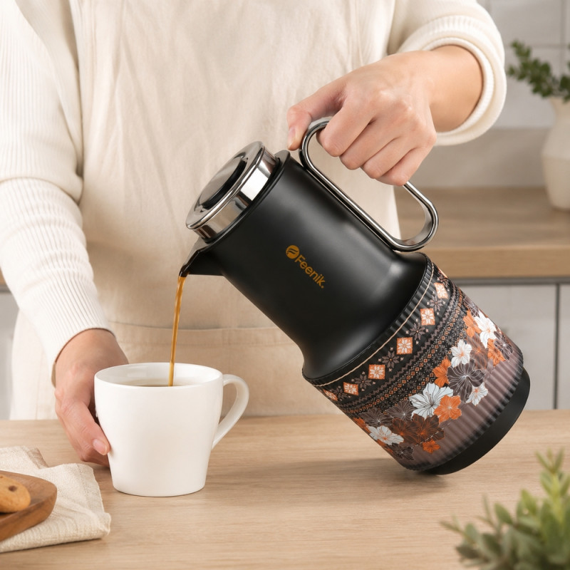 Master Edge Vacuum Flask Designed for Temperature Retention &amp; On-the-Go – Black (H-30, W-30 CM)