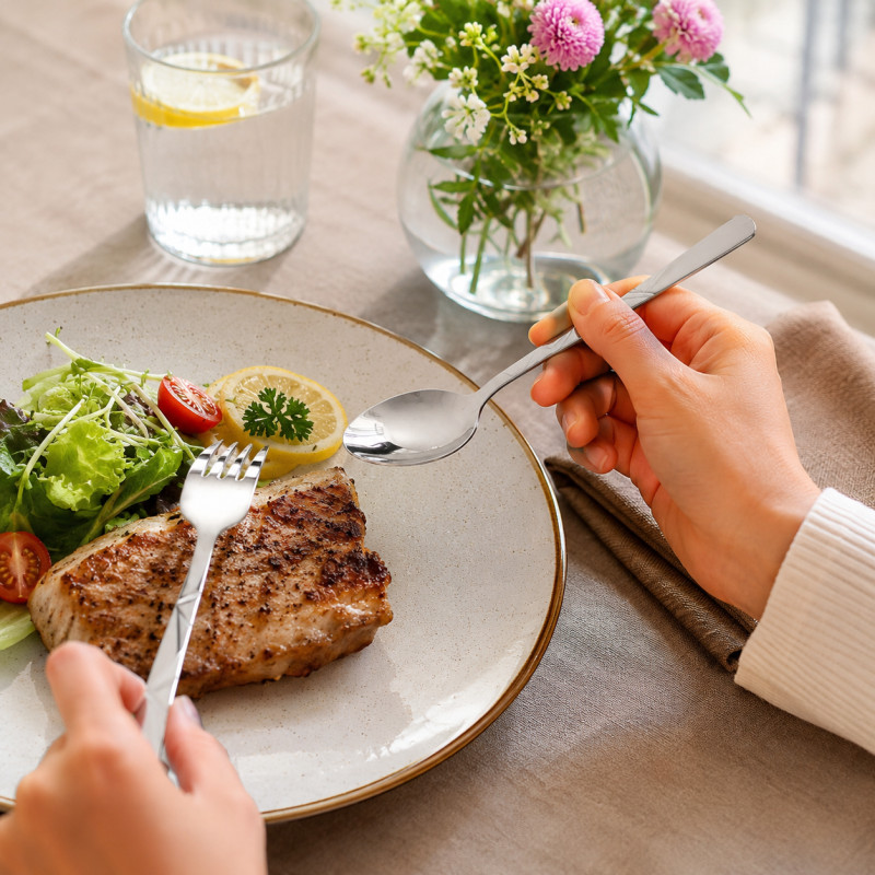 Modern Shine Cutlery Set Designed for Everyday Cooking &amp; Kitchen Excellence – Silver (H-19.5, W-4.5, L-19.5 CM)