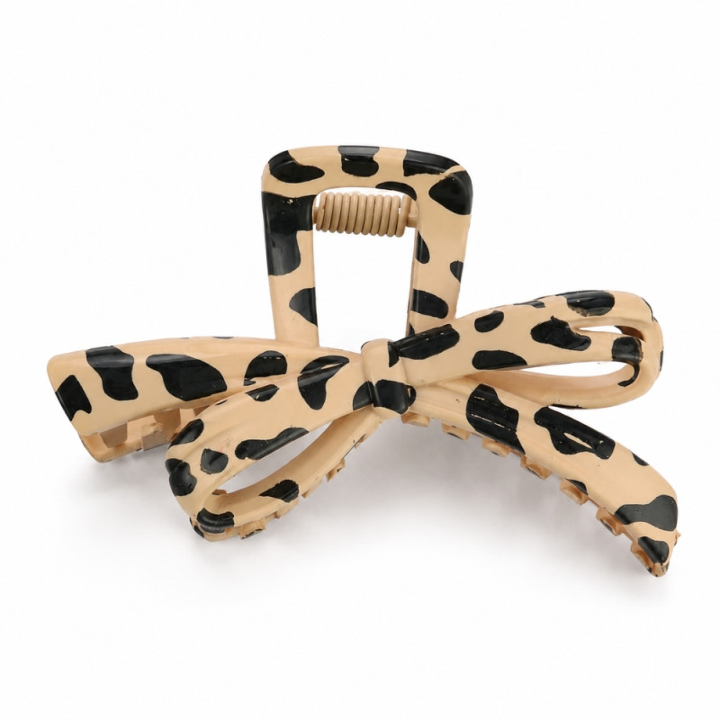 Pragmatic leopard print bow hair claw clip made of acrylic plastic resin with a glossy finish – Black &amp; Beige (9.5cm)